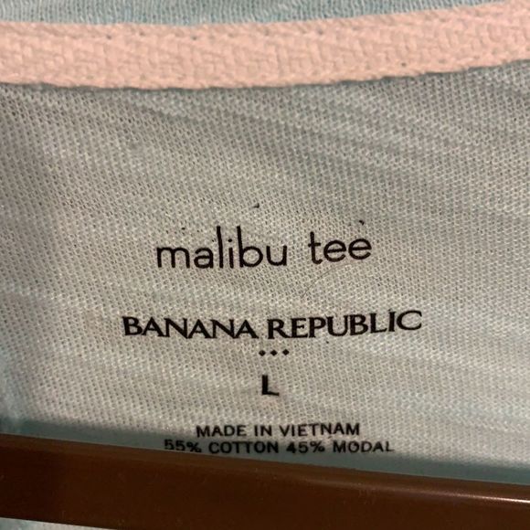 Banana Republic 3/4 sleeve large tee. Scoop neck Malibu tea LIGHT SPRING… - Picture 2 of 6